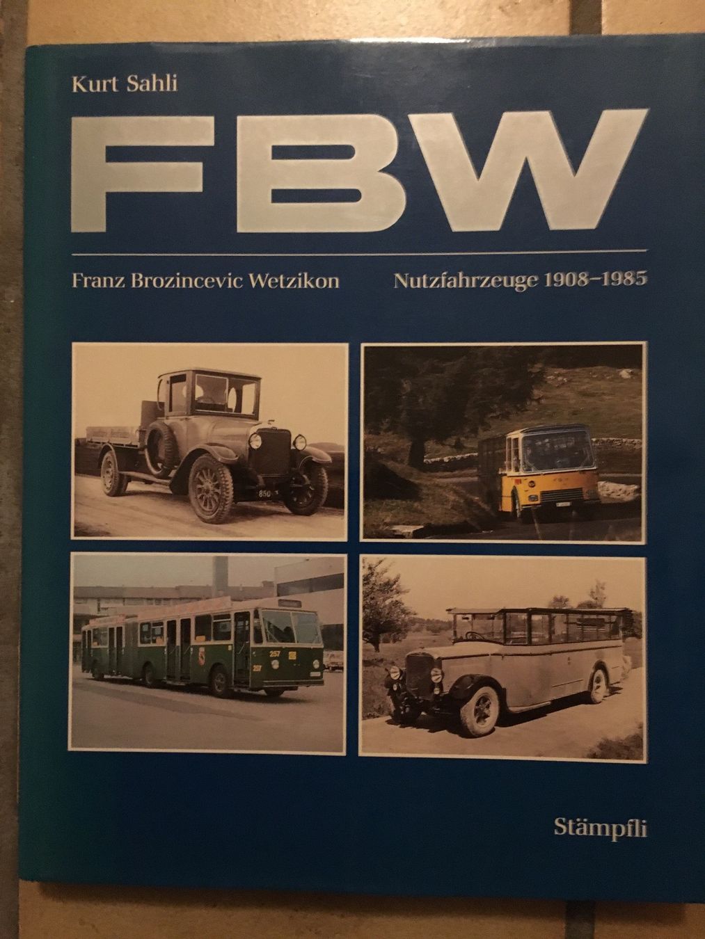 Bücher: FBW Buch – Gebraucht aus Grellingen von Toyhamster