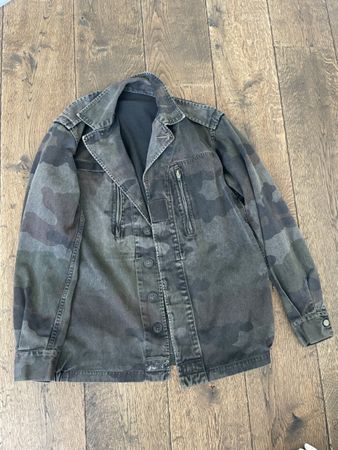 Brandy Stylish Camouflage Denim Jacket for Autumn Adventures