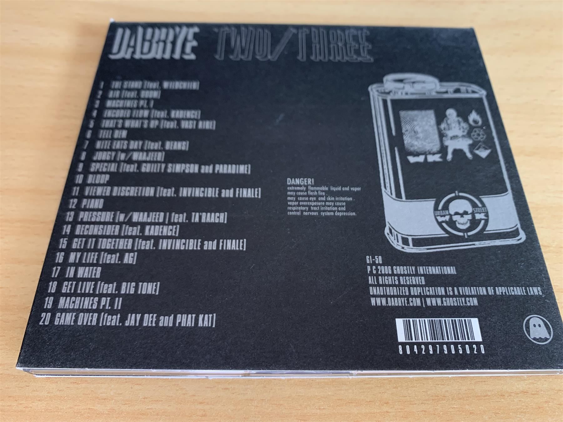 CD: Dabrye – Two/Three – Usato da Rikon im Tösstal venduto da Alpenmutz 1