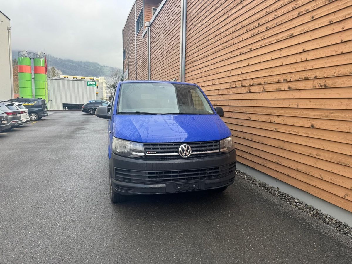 VW Veicoli commerciali: VW T6 Transporter, 2.0 TDI, 2017, 4x4! – Usato da Egg b. Zürich venduto da SwissTradingAgency 1