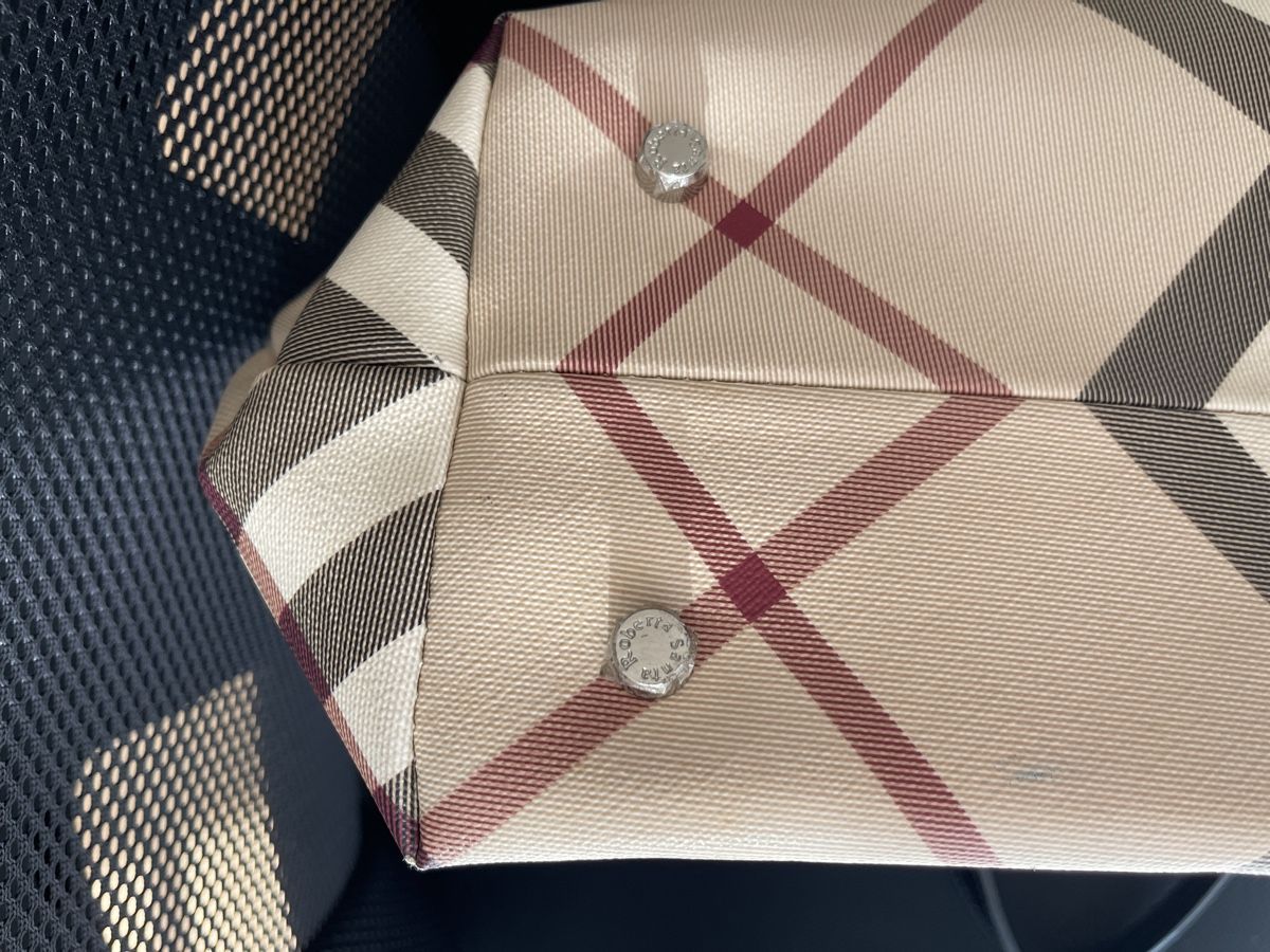 Borse da donna: Large Tote Bag Classic Check Pattern – Usato da Stäfa venduto da sun_979v 3