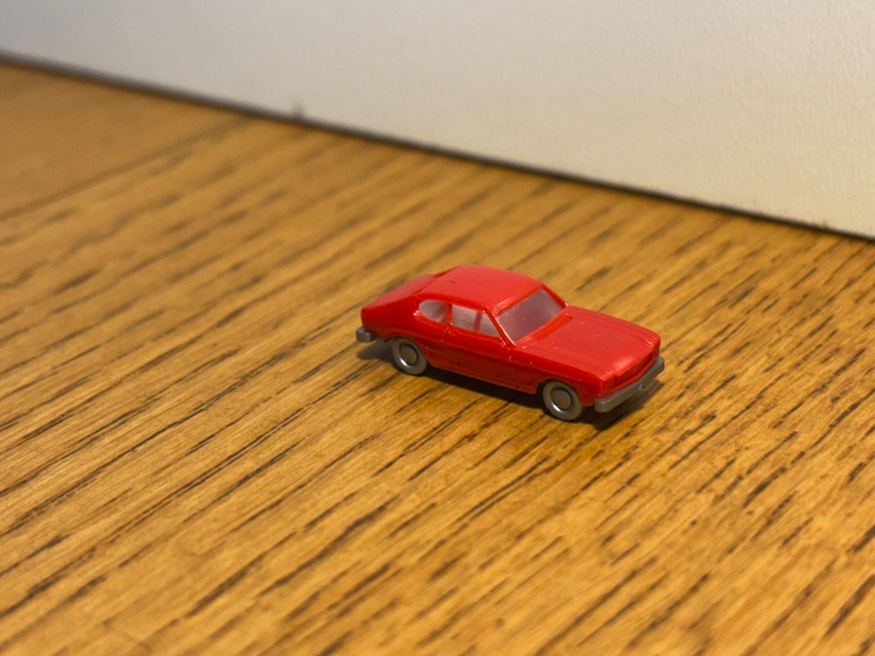 Modellini di ferrovie: M1046: Ford Capri (Spur N) – Usato da Birsfelden venduto da Birs_25