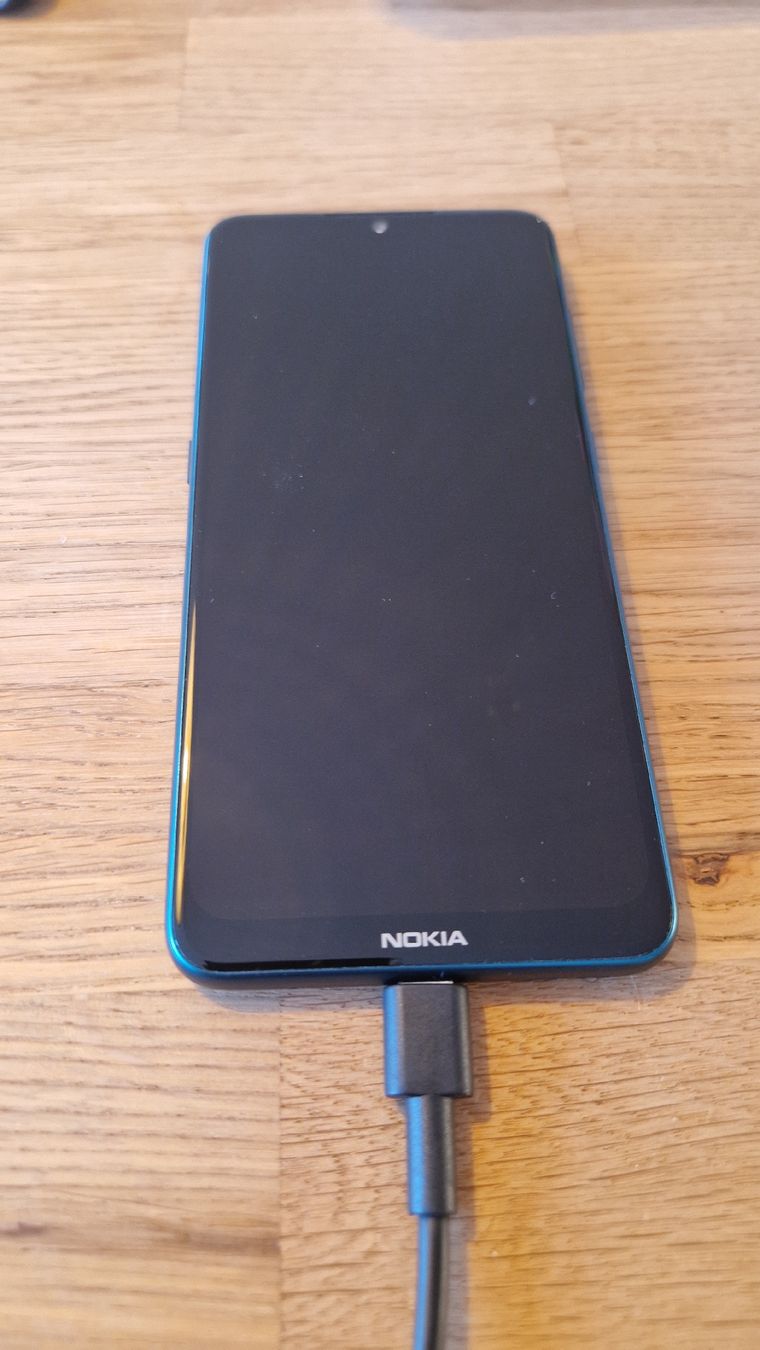 Nokia Telefoni cellulari / Smartphones: Nokia 7.2 68GB Smartphone With case – Usato da Islikon venduto da SnazzyYazzy