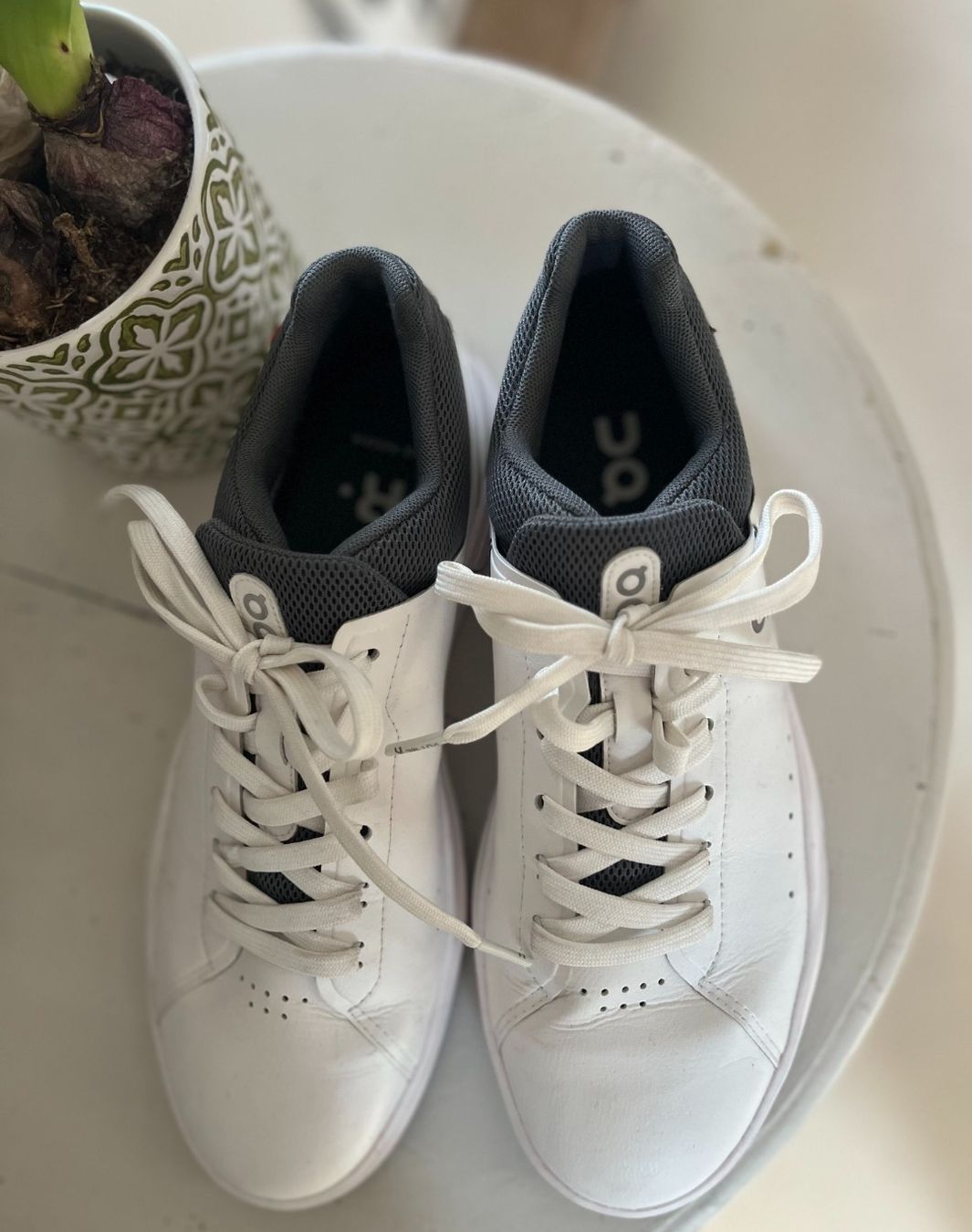 On Chaussures hommes: ON CLOUD THE ROGER SNEAKERS – D'occasion à Zürich par ton_ly68 3