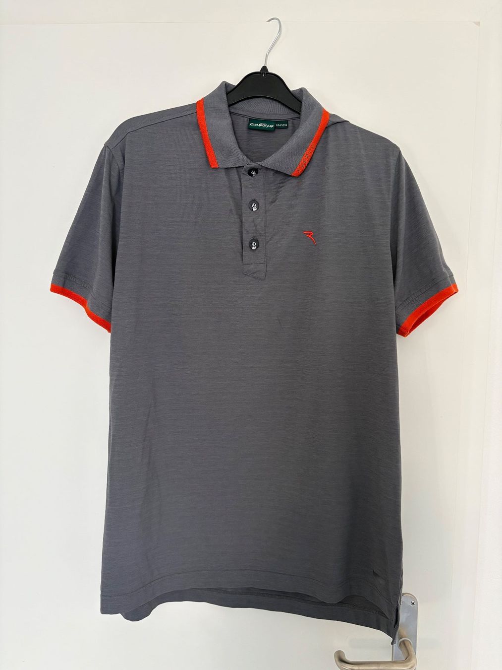 Polo-Shirts: CHERVO Men - Golf Polo - size 56 – Gebraucht aus Muzzano von Sidney_3