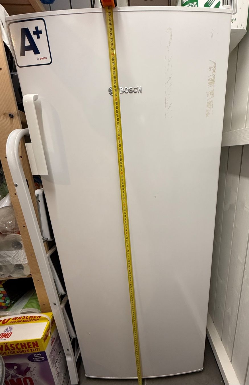 Bosch Congelatori: BOSCH Tiefkühlschrank – Usato da Hindelbank venduto da m-see