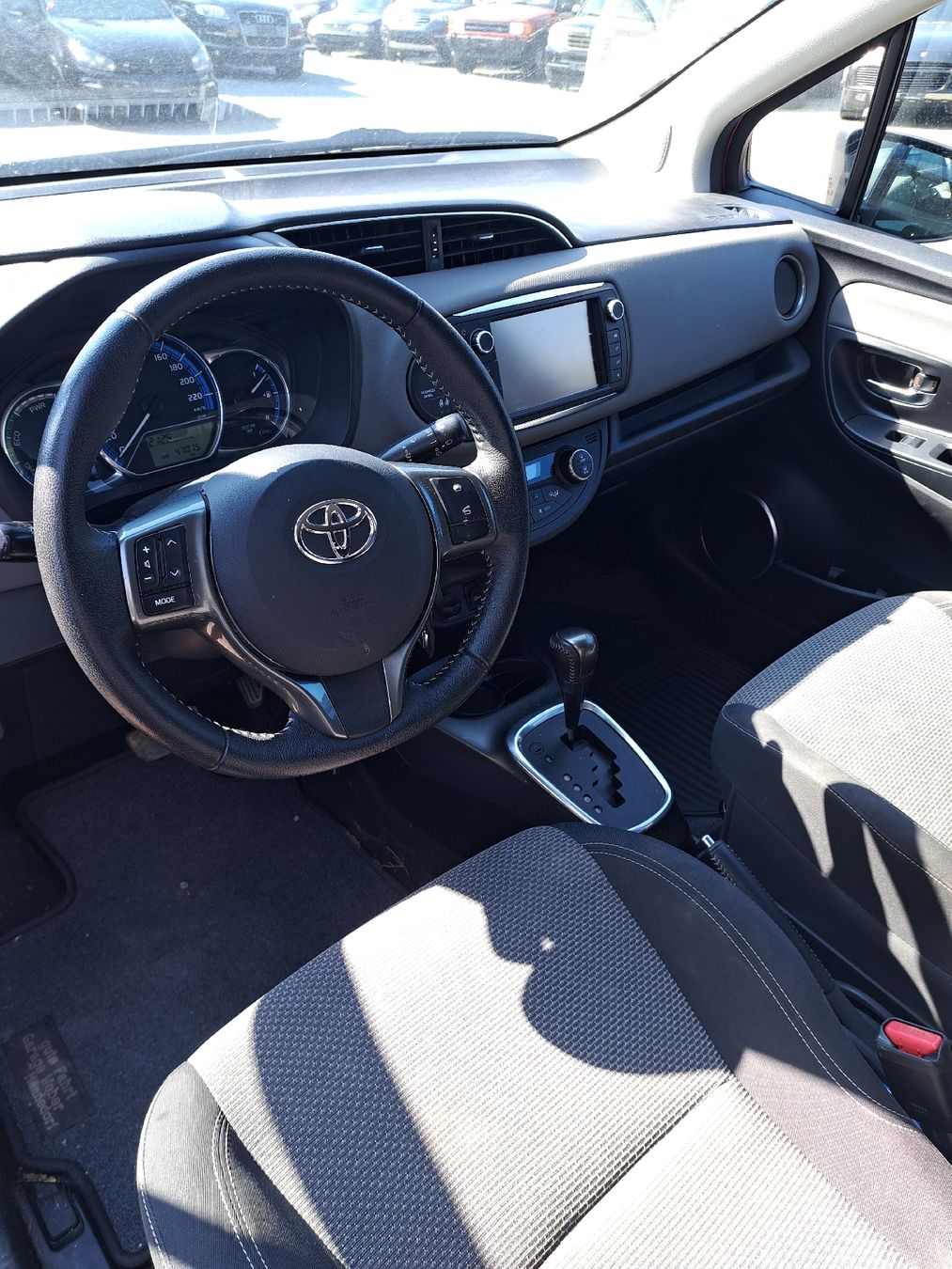 Toyota Automobili: toyota yaris hibrid – Difettoso da Wattwil venduto da wattwil1992 6