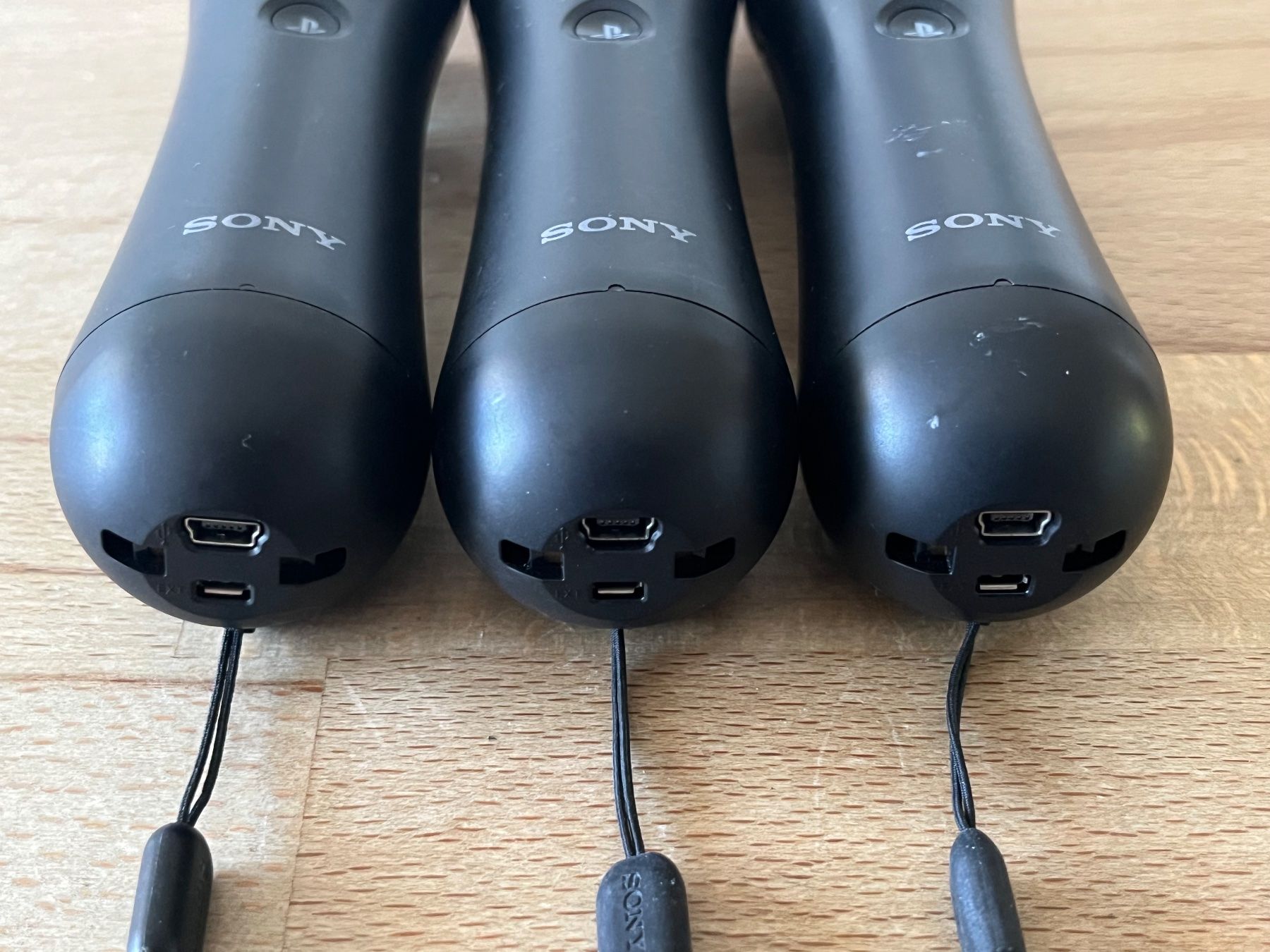 Controller: 3 originale Sony PS3 PlayStation Move Controller – Gebraucht aus Thalwil von ranx 2