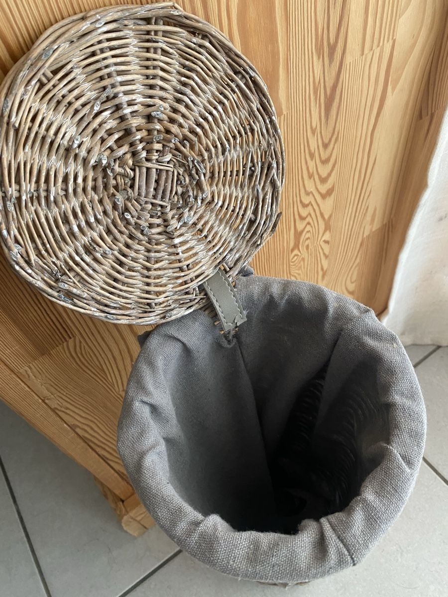 Riviera Maison Altro per la casa: Wicker Bathroom Roll Holder, Excellent Condition – Usato da Safenwil venduto da rgs_tg62 1