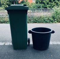 Abfallbehälter grün und Abfalltonne