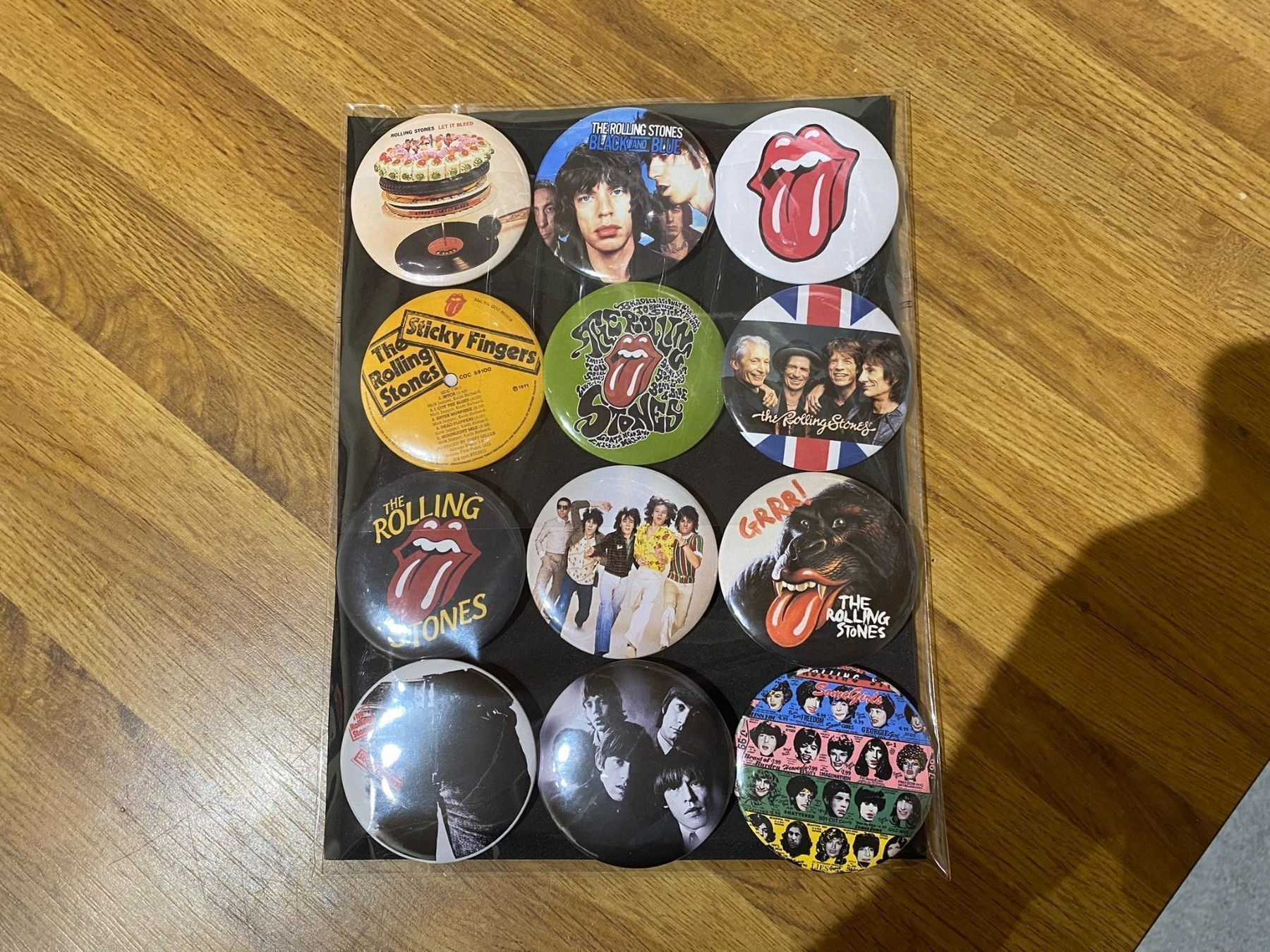 Plaketten & Abzeichen: The Rolling Stones Ansteck Badges! – Neu (gemäss Beschreibung) aus Basel von VinylLover68