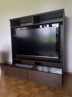 Fernseher mit TV-Möbel