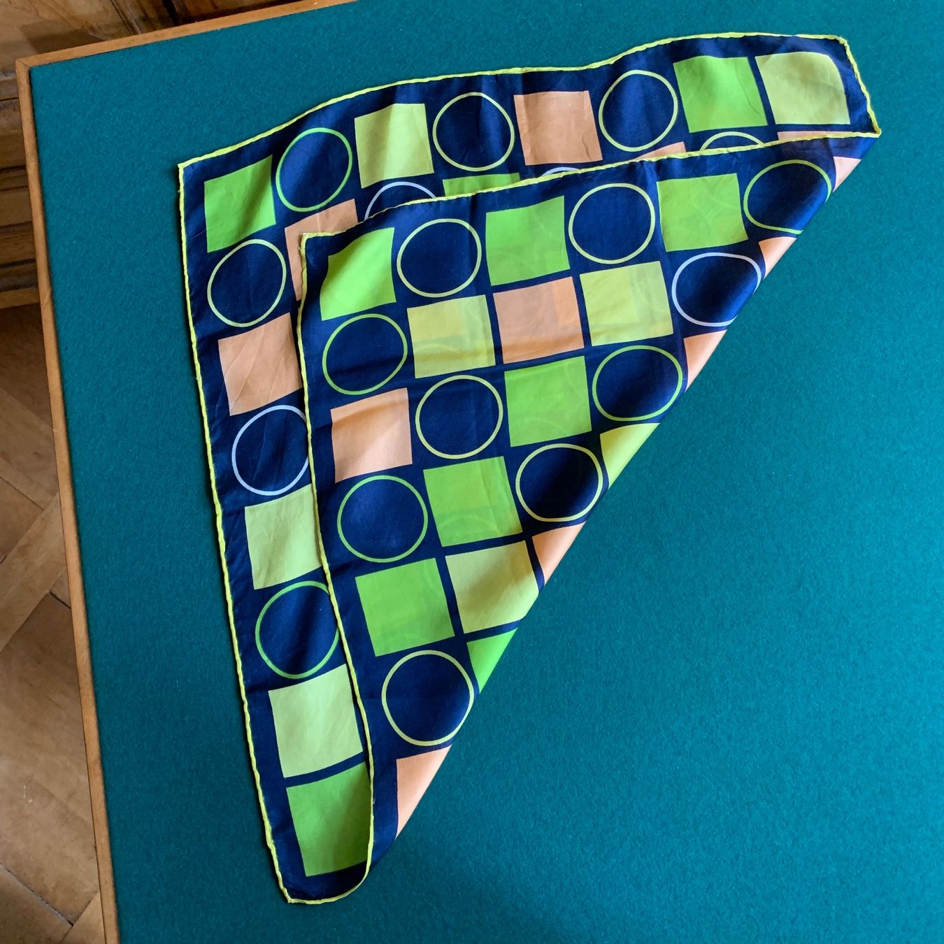 Foulard & Sciarpe: Foulard aus 100% Seide – Usato da Interlaken venduto da Bona55 2
