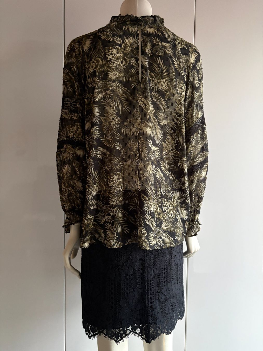 Zara Camicette: Tunikabluse von ZARA – Nuovo e nell'imballaggio originale da Contra venduto da Oly_93 4