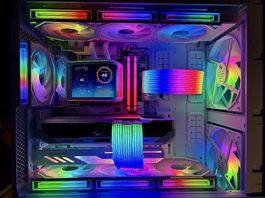 Gaming PC Ryzen 7 9850X3D und RX 9070XT