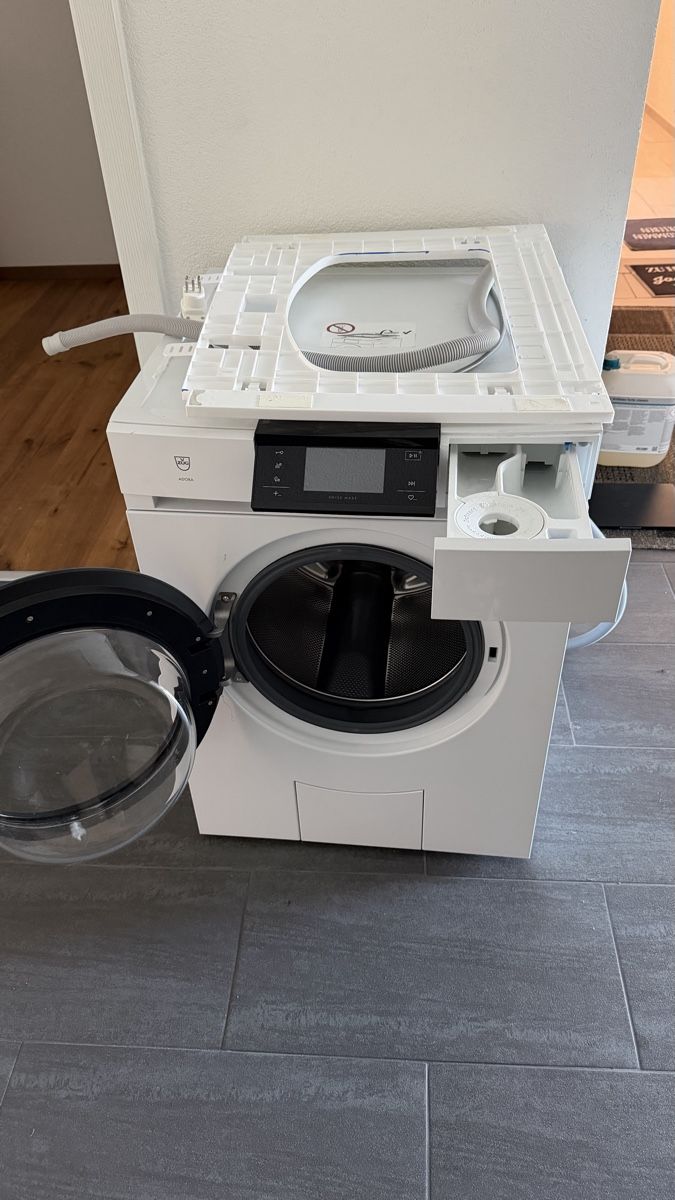 V-Zug Waschmaschinen: V-Zug Adora Waschen V4000 OptiDos – Neu (gemäss Beschreibung) aus Schalunen von nic_8vyp