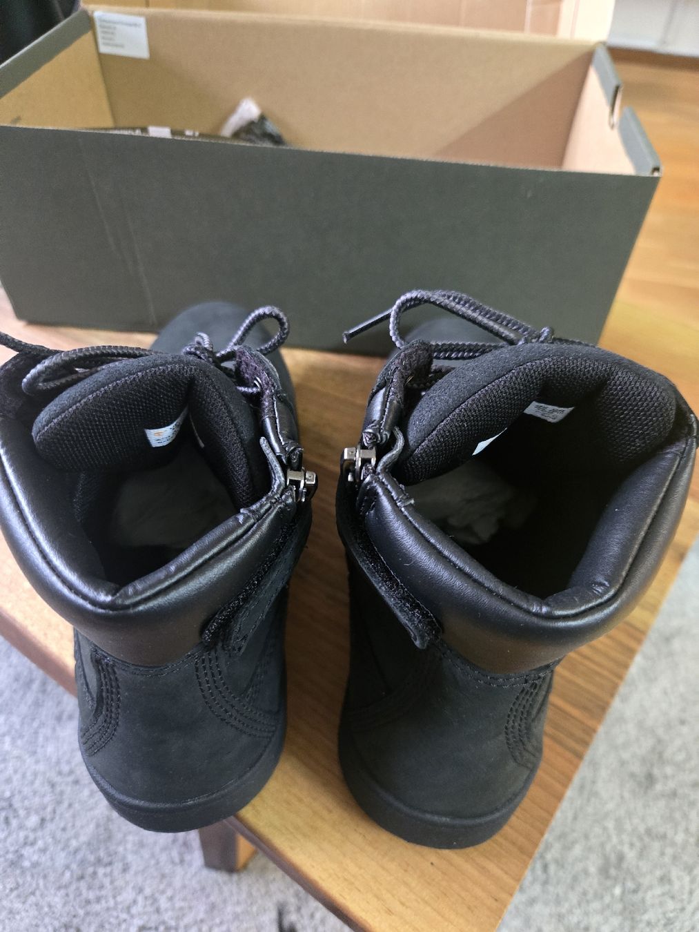 Timberland Scarpe per ragazzi: Timberland Davis Square 6 In Side Zip - Grösse 37 Neu! – Nuovo e nell'imballaggio originale da Zürich venduto da Deesay 3