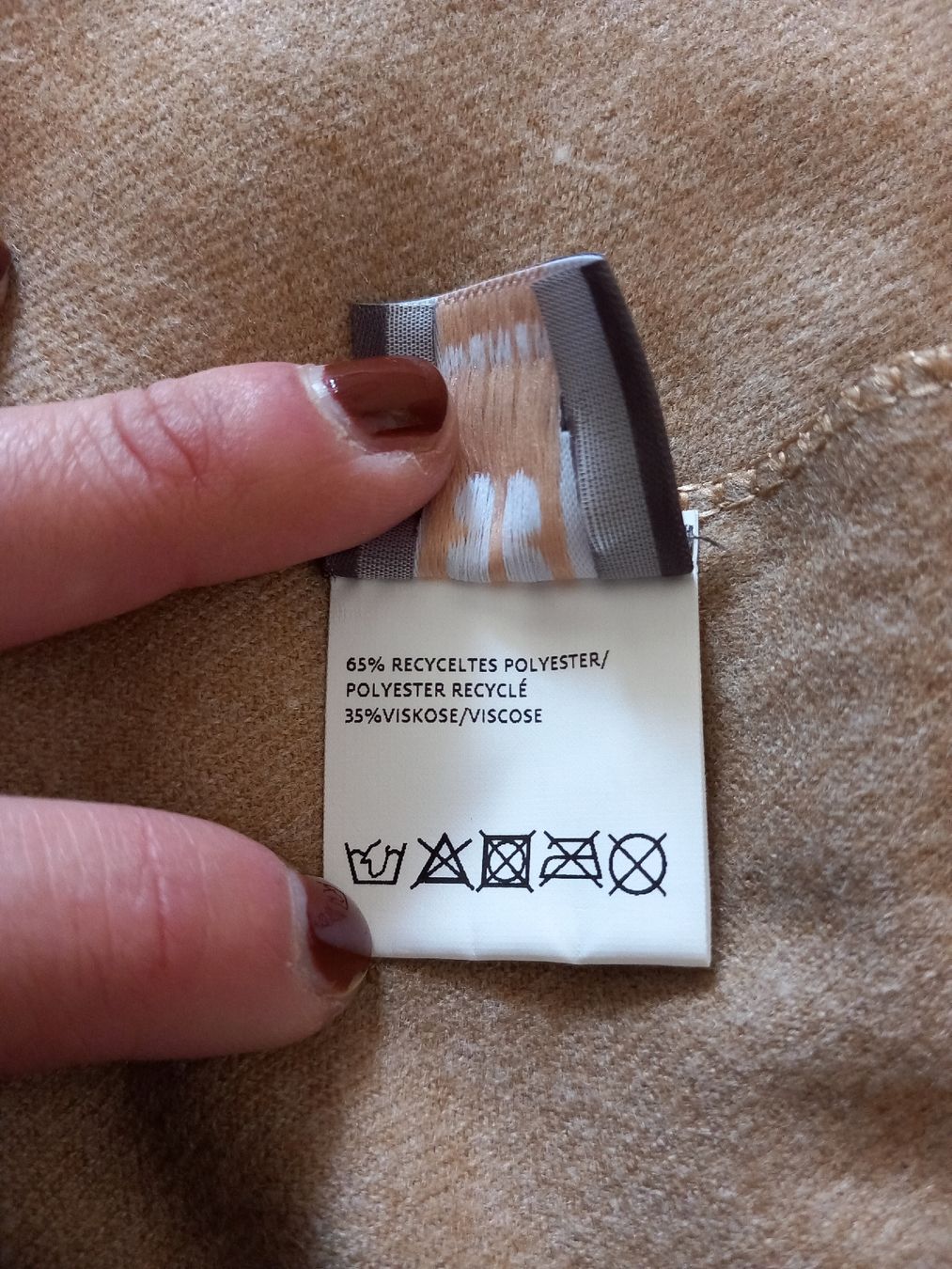 Foulards, Tücher & Schals: Echarpe beige camel MANOR – Neu (gemäss Beschreibung) aus Faoug von per_kp6r 3