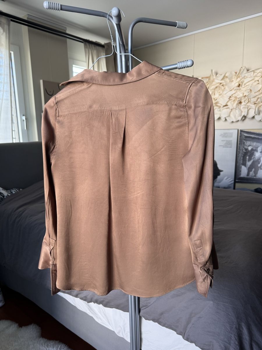Zara Blusen: Satin Bluse Zara Bronze Gr. S – Gebraucht aus Küsnacht ZH von pup_culture 3