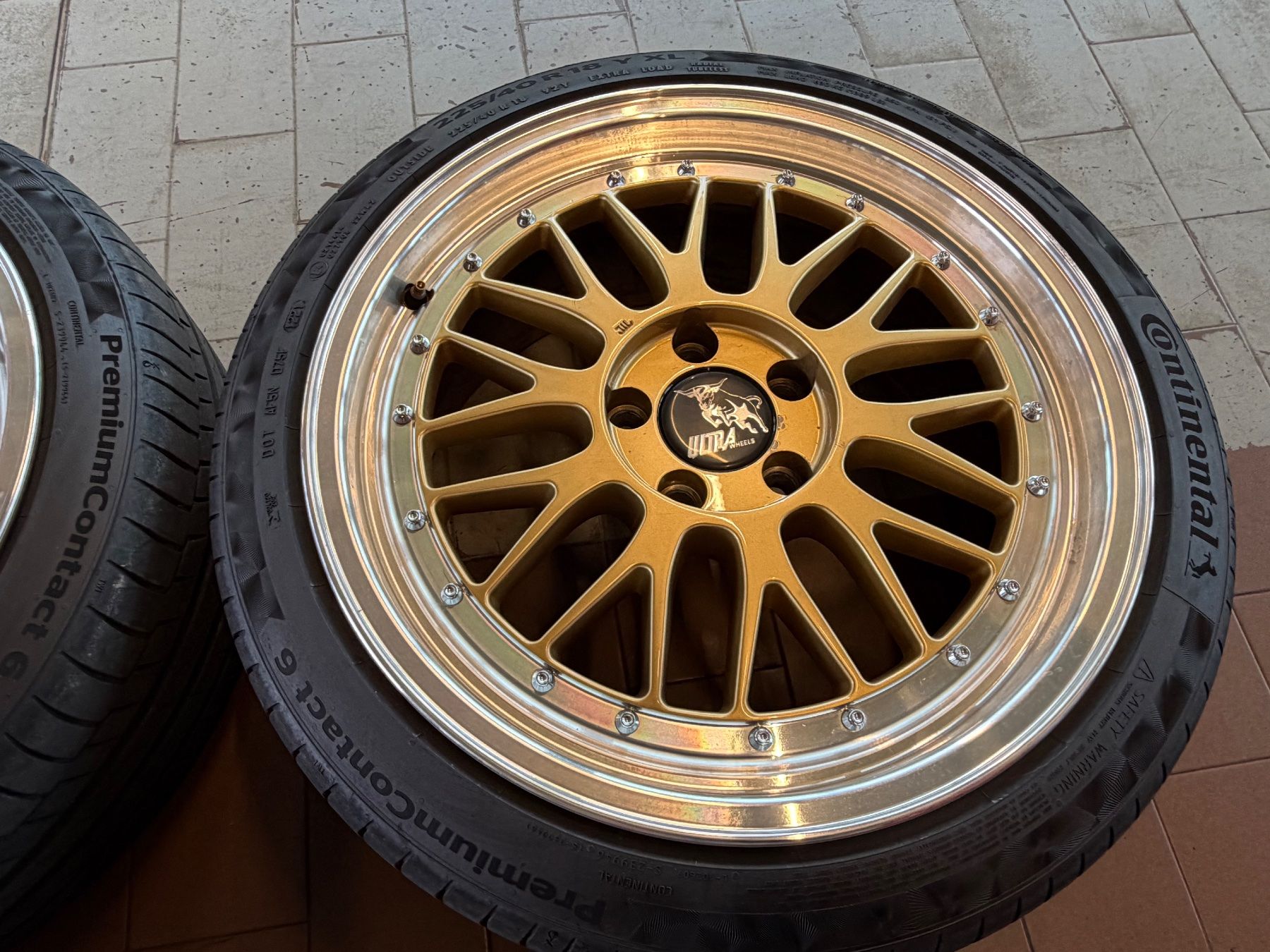 Audi Felgen: Jantes 18 avec pneus continental – Gebraucht aus Courrendlin von shopwheels 3