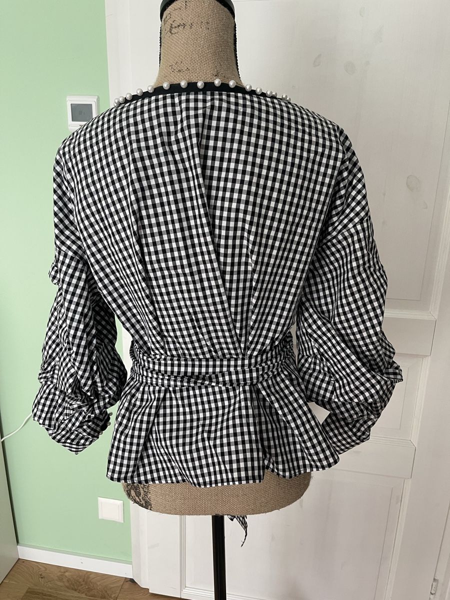 Zara Blusen: Damen Bluse Karomuster Schwarz Weiss Grösse L Zara – Neu (gemäss Beschreibung) aus Hätzingen von Limao 2