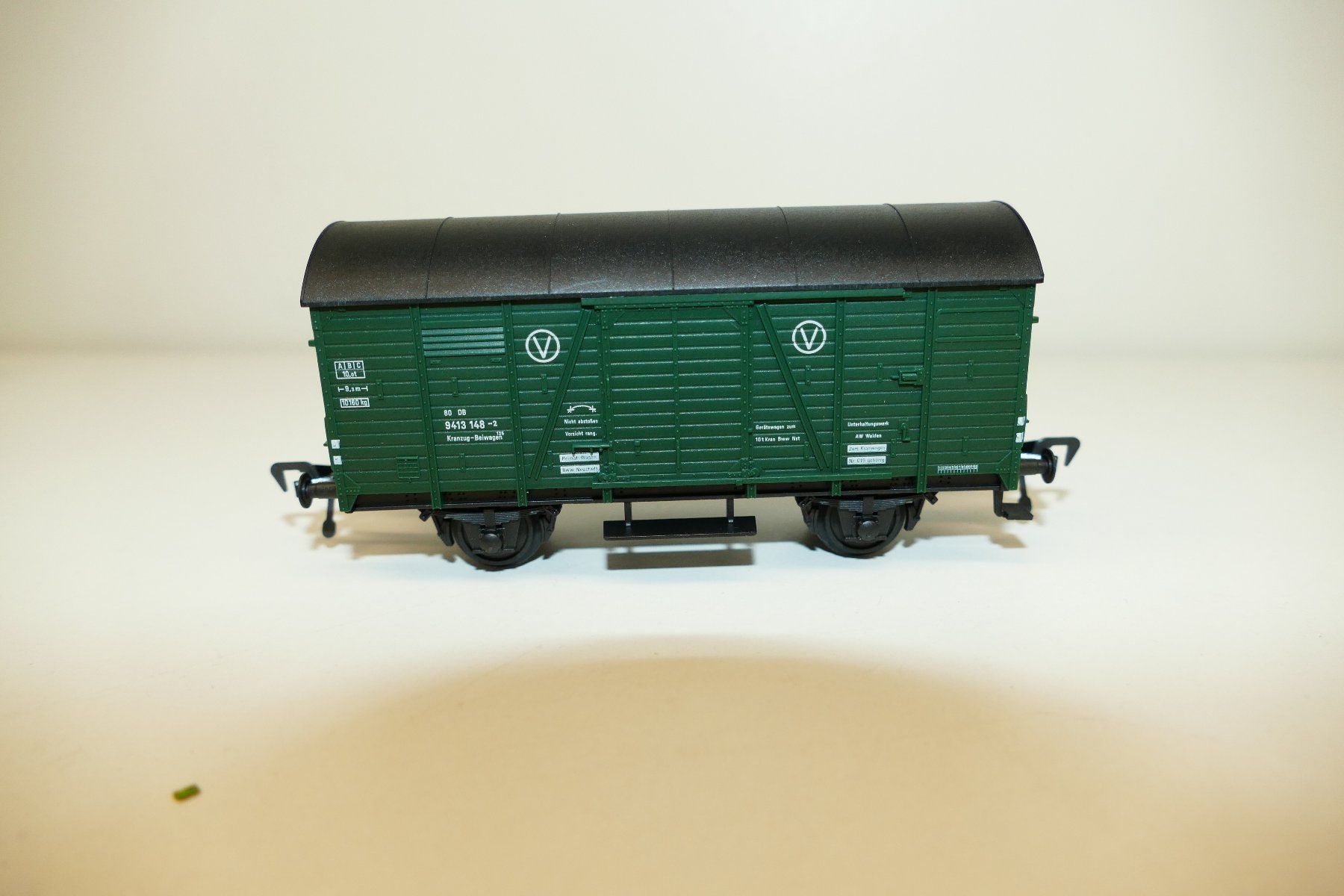 Fleischmann Modellini di ferrovie: Fleischmann H0: DB Kranzug Gerätewagen – Nuovo e nell'imballaggio originale da Niederhasli venduto da rail-duerst 2