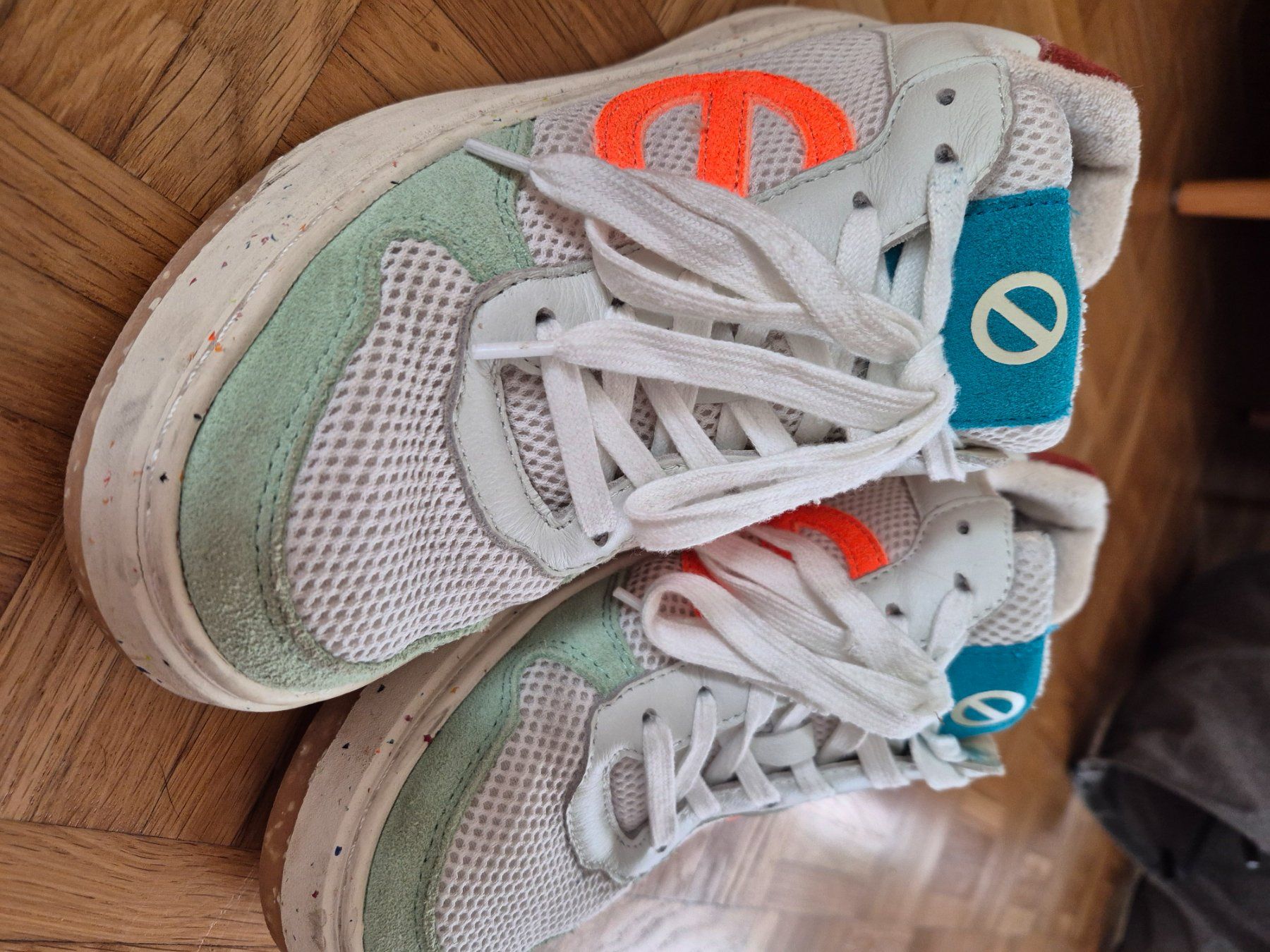 Chaussures femmes: Schuhe num.39 np: 140,- – D'occasion à Wetzikon ZH par Santalik 4