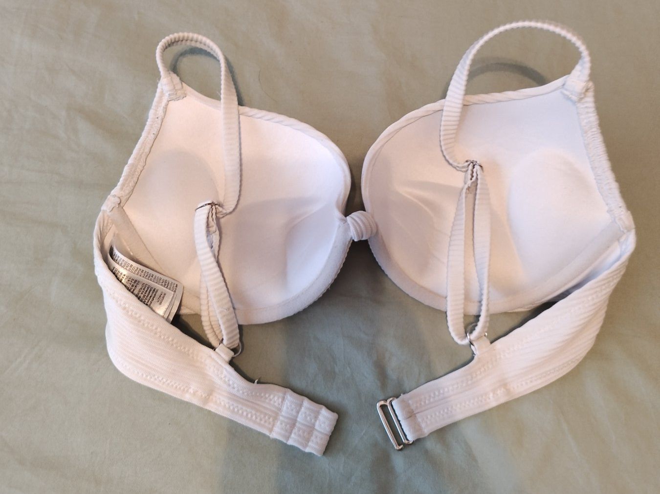 H&M Costumi da bagno & Bikini: H&M Bügel Bikini, weiss, Grösse 80C – Usato da Mumpf venduto da Roxy_Piercing 1