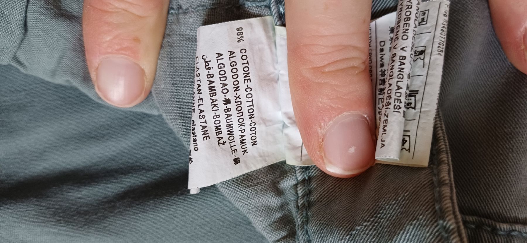 Benetton Pantaloni: Hose Benetton – Usato da Alpthal venduto da Ing3_rid 2
