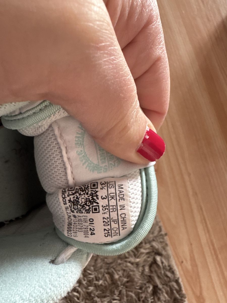 Adidas Scarpe per ragazze: Adidas schue – Usato da Füllinsdorf venduto da silberstern110 1