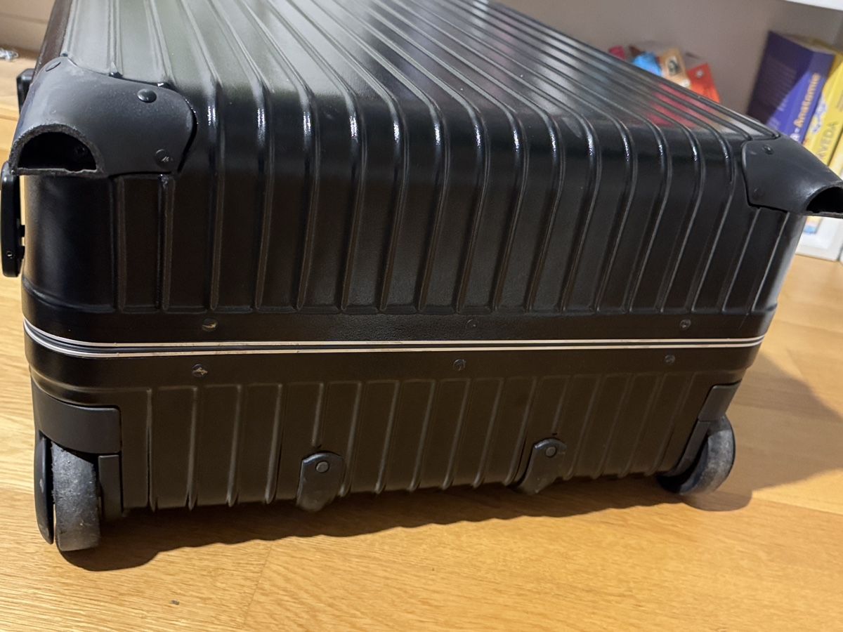 Rimowa Reisekoffer: Rimowa Koffer – Gebraucht aus Zürich von gina_zuerich33 2