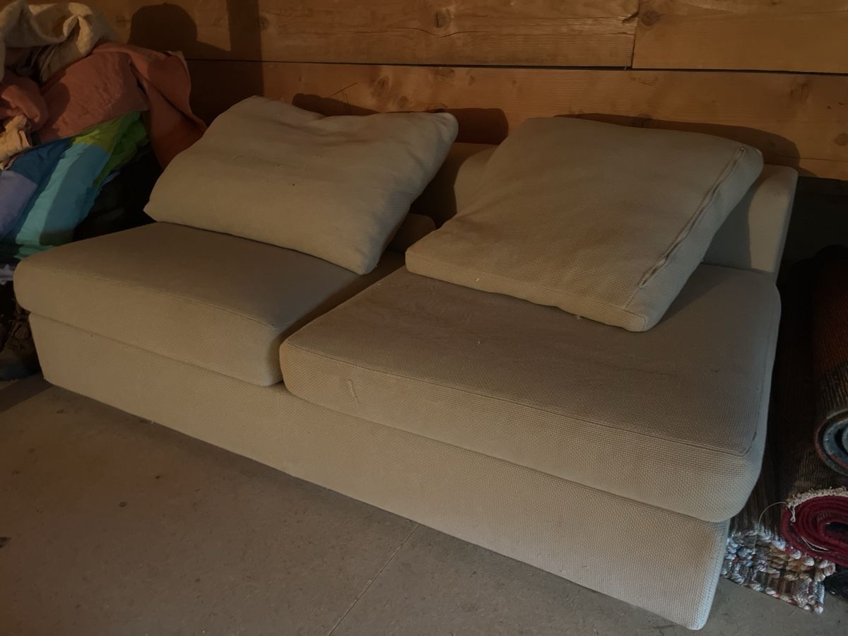 Divani: Sofa – Usato da Saas im Prättigau venduto da ray_man_98