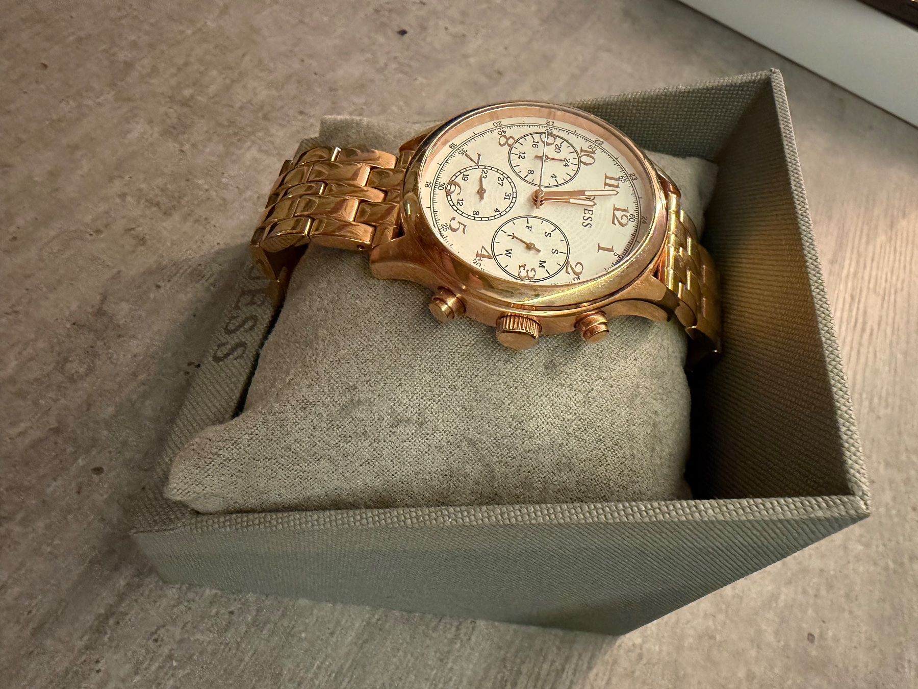 Guess Montres: Guess Uhr – D'occasion à Neukirch par Rbischi 1