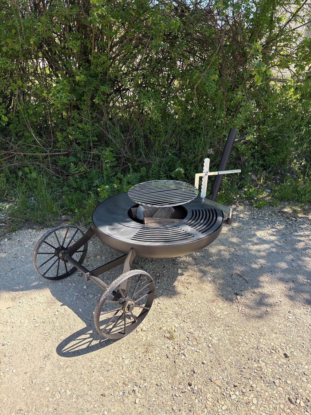 Griglie: Edle fahrbare Feuerschale mit Grillring – Nuovo (secondo la descrizione) da Oberwil-Lieli venduto da metal-works 3