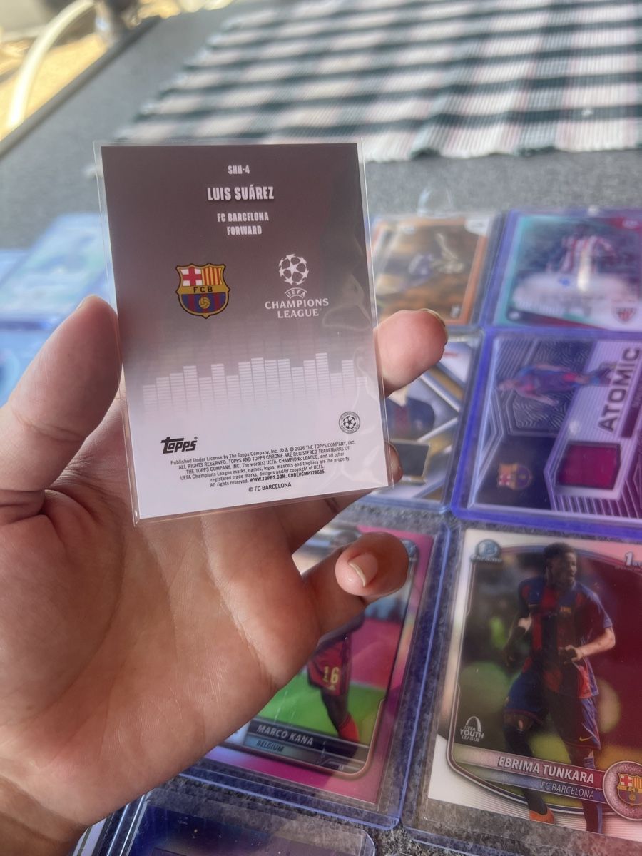 Topps Cartes à collectionner: Topps Chrome Louis Suarez Silenced – D'occasion à Uhwiesen par maflo2 1