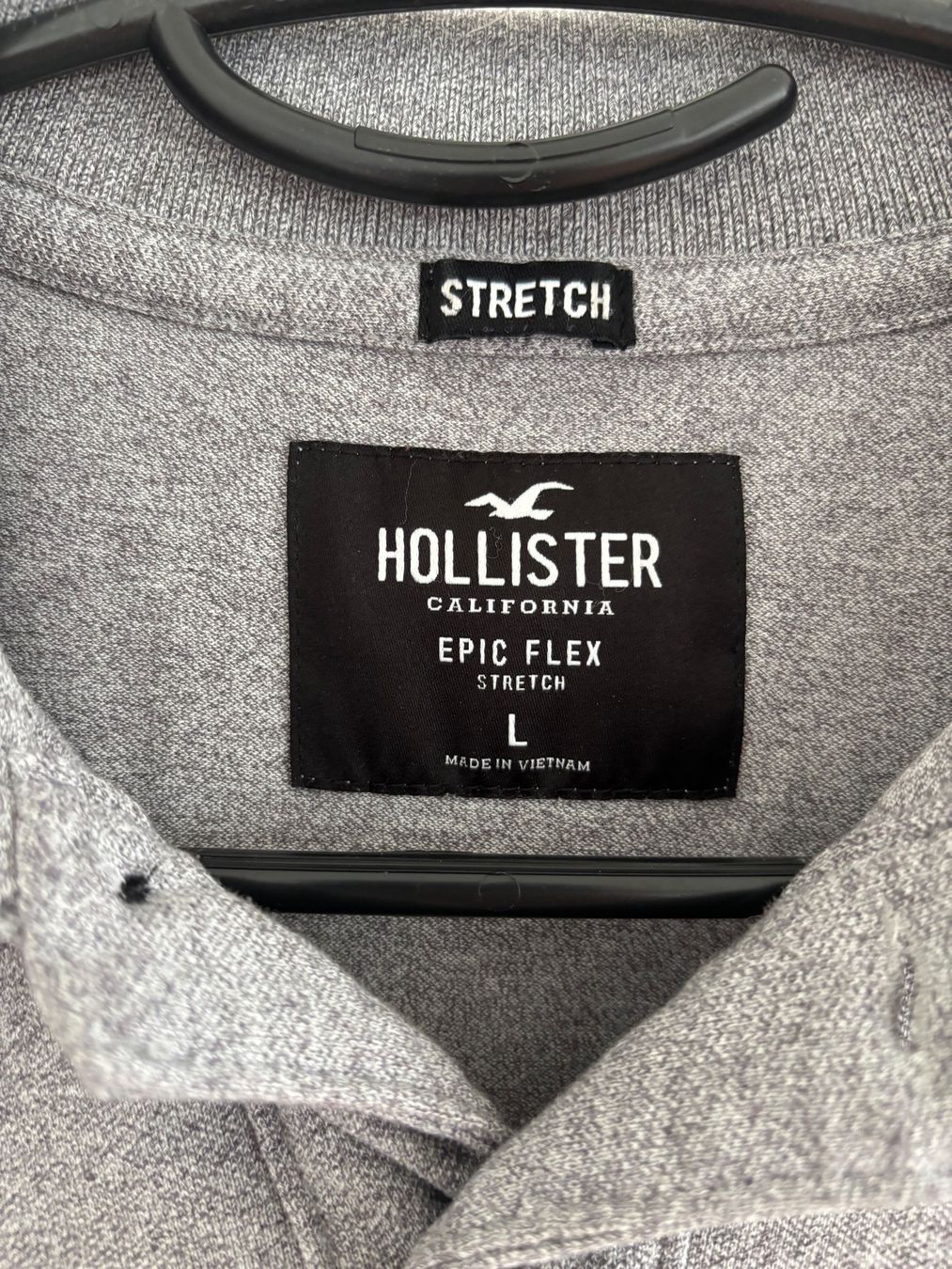 T-shirt: T-shirt Hollister – Usato da Nidau venduto da fra27 1