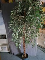 Künstlicher Olivenbaum