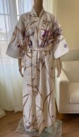 Japanischer Kimono mit Schmetterlingen *Neu*