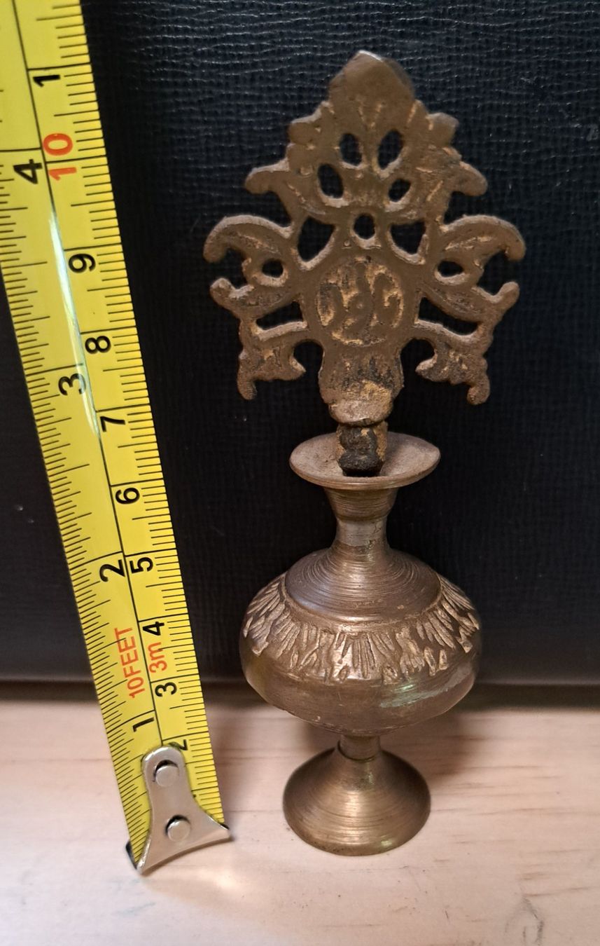 Flaschen: bouteille ancienne en laiton – Gebraucht aus Vernier von 19pigments 2