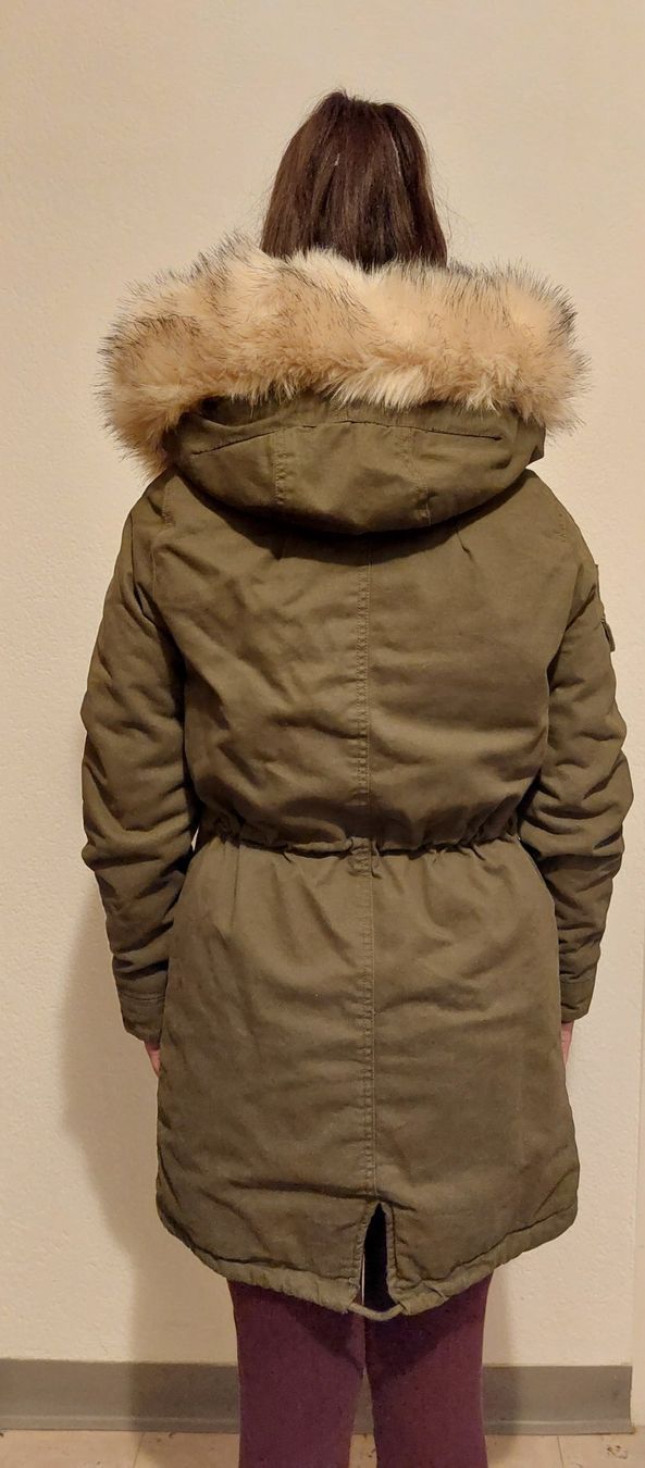Only Jacken: Damen Parka, Winterjacke Only – Neu (gemäss Beschreibung) aus Eglisau von zti_96kb