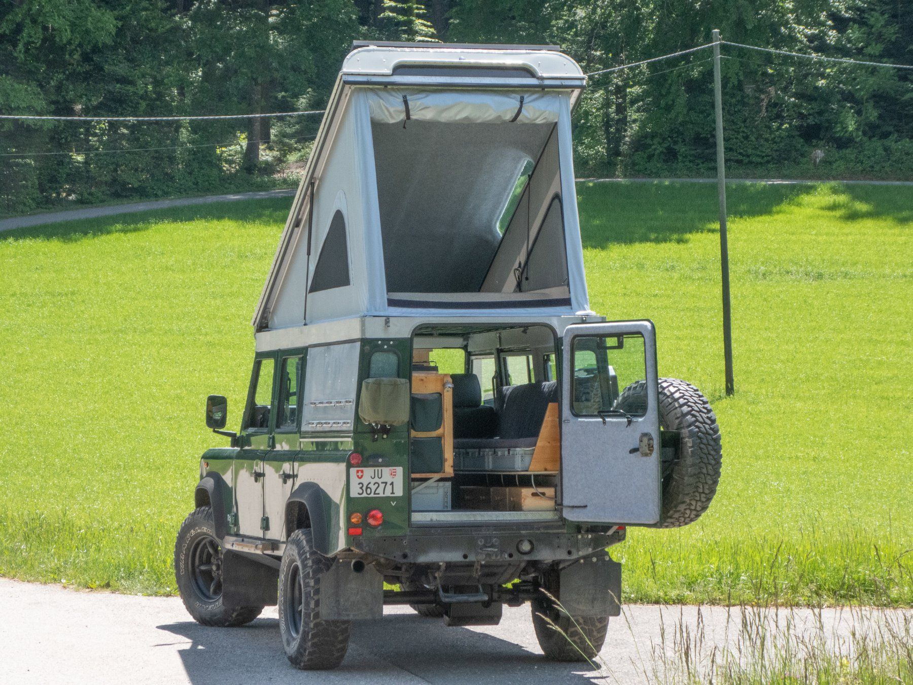 Automobili: LandRover Defender TD5 tout équipé – Usato da Pully venduto da jujuteb 1