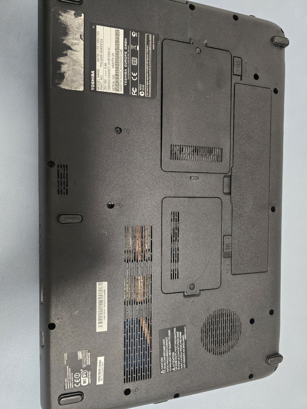 Toshiba Notebooks: TOSHIBA  – Gebraucht aus Winterthur von Bole.sd 3