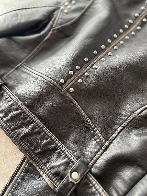 Giacche: Lederjacke mit Nieten  – Usato da Zwingen venduto da KatjaM 4