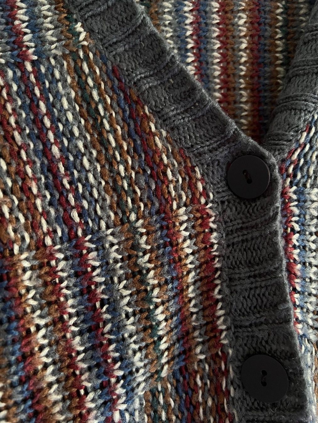 Maglioni & Felpe: Wunderschöner Vintage Cardigan – Usato da Luzern venduto da Woodbee44 2