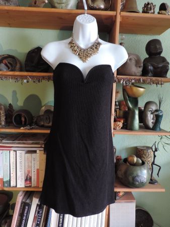 robe noire moulante