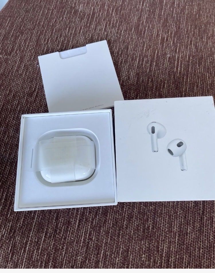 Apple Casques audio: Apple AirPods 3.Generation – D'occasion à Schaan par meh_zd8z 2