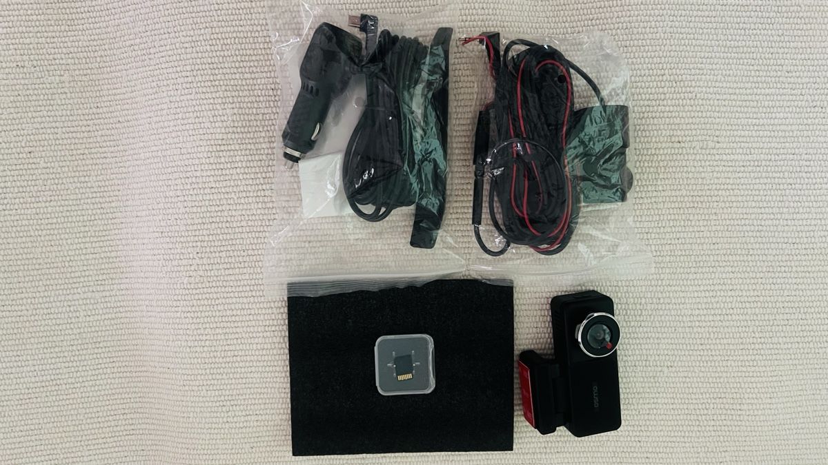 Action Cam: Osmo Dashcam inkl. Zubehör – Neu und originalverpackt aus Winkel von Wilderness 3