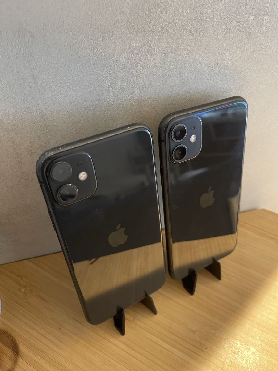 Apple Handys / Smartphones: 2 iPhone 11 – Gebraucht aus Biel/Bienne von Pro.max 1