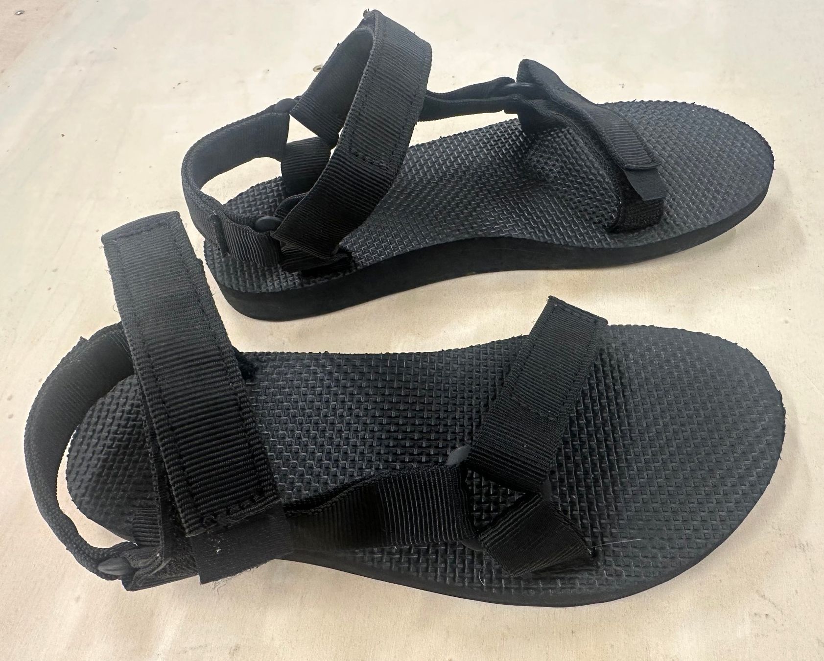 Teva Damenschuhe: Sandale Teva Grösse 37, neuwertig – Gebraucht aus St. Gallen von winona04