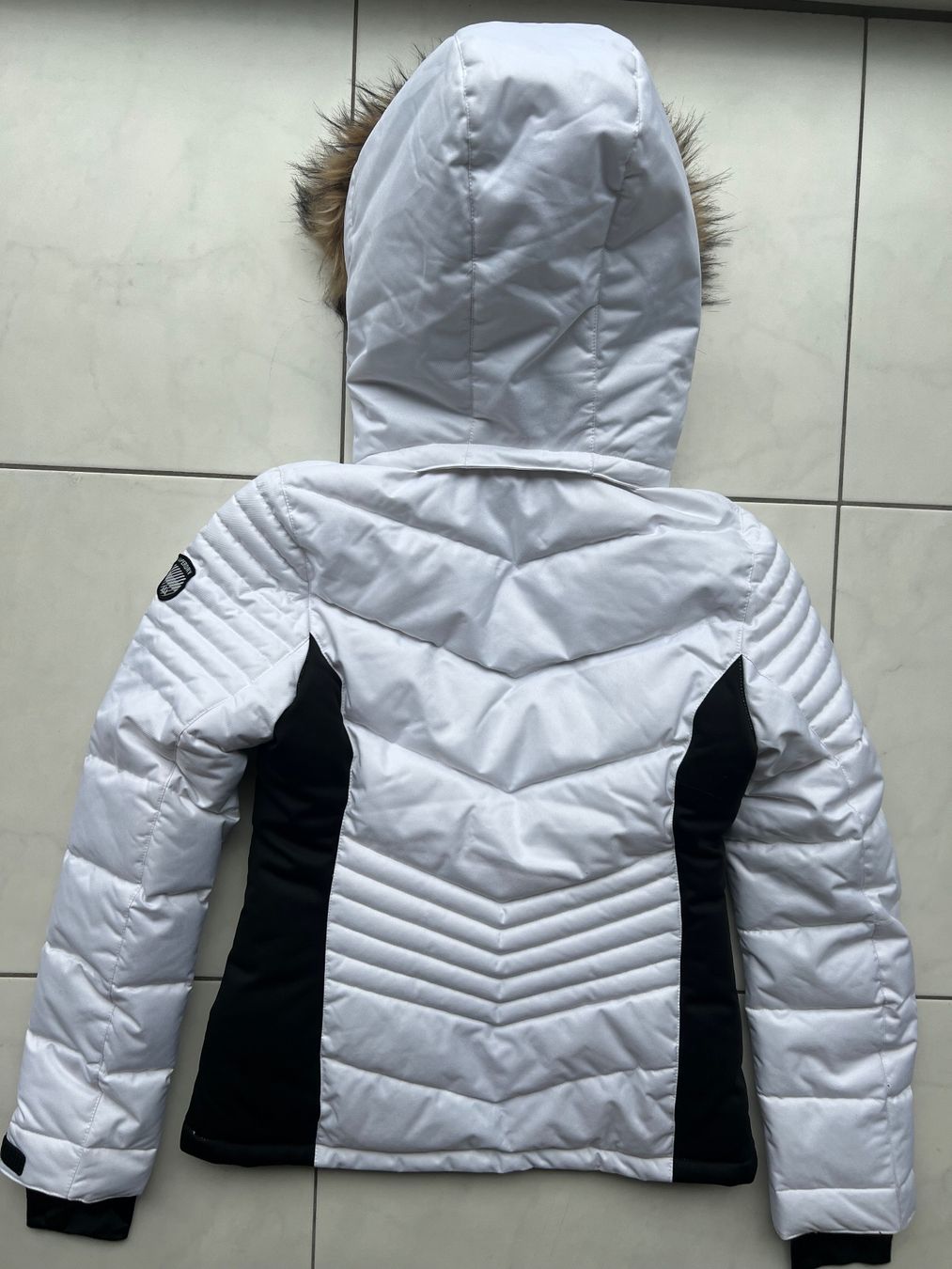 Jacken: Skijacke Damen Gr. 36/38 – Gebraucht aus Stäfa von Gugliotta 1